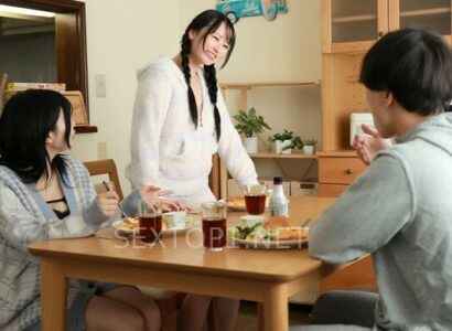 jav hay - Thanh niên số hưởng đến nhà bạn gái chơi bị em gái cô ấy dâm gấp đôi chị gạ địt